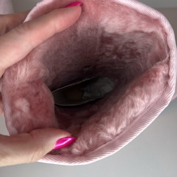 Ugg classic tall baby pink boots - Picture 8 of 13